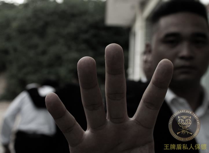 家長大意致男嬰溺水3分鐘,上海王牌盾私人保鏢公司提醒您日常安全不可大意